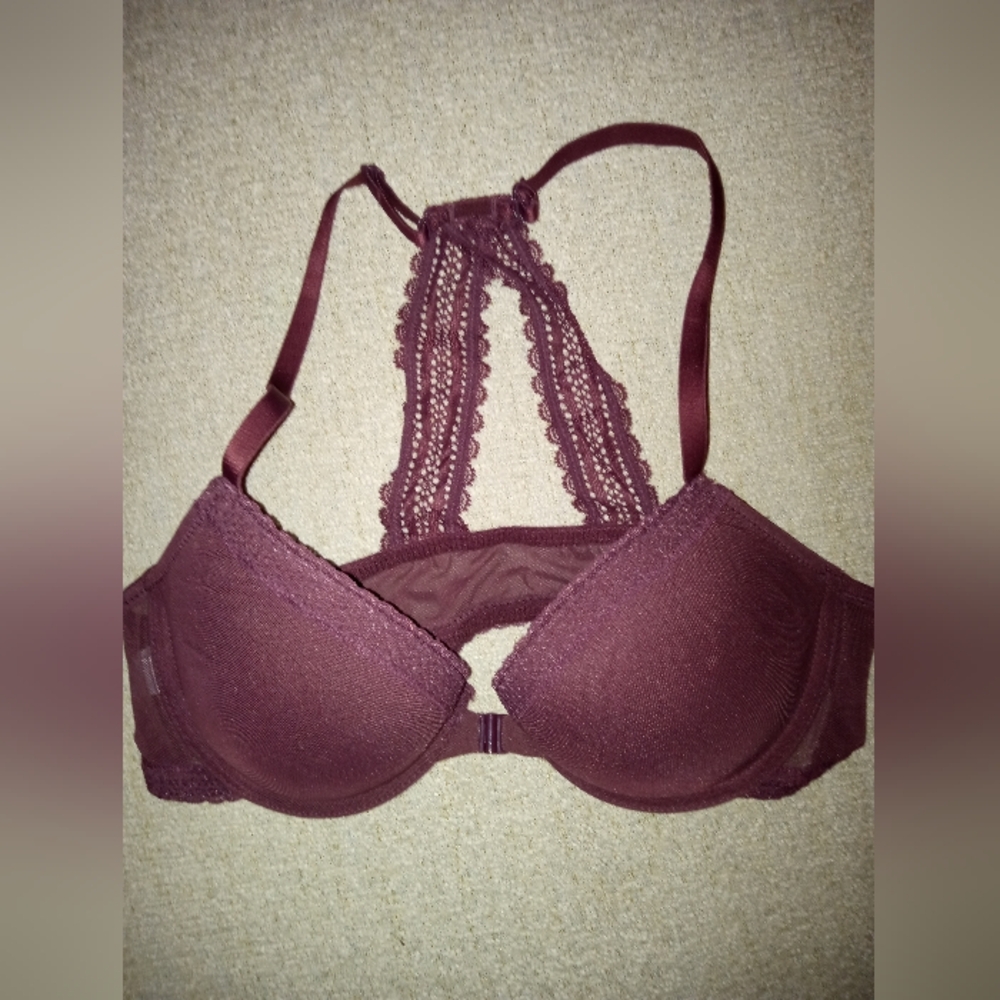 Auden Lace Detail Bra in Burgundy
